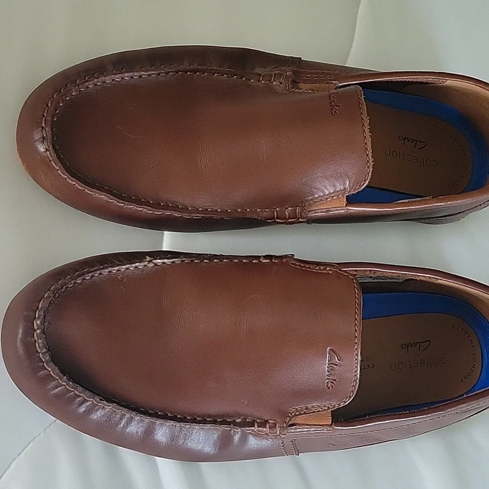 CLARKS MARKMAN PLAIN LOAFERS  11 DARK TAN - Picture 12 of 12